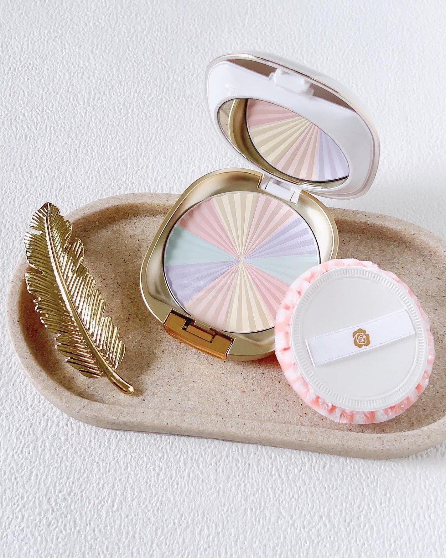 サンブロックルーセントパウダーex./ステファニー/プレストパウダーを使ったクチコミ(1枚目)