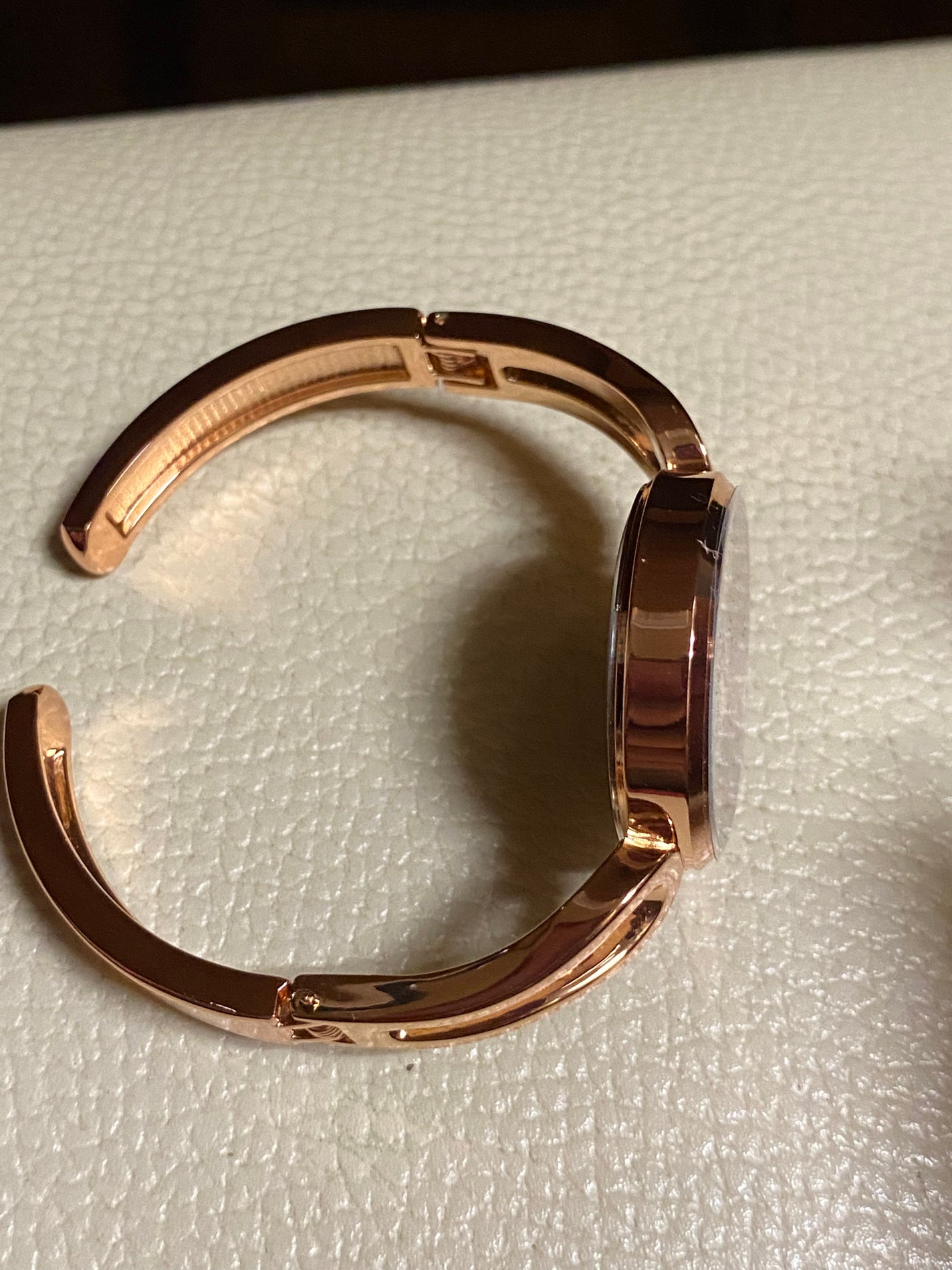 リサ・ラーソン♡クッションファンデマニア on LIPS 「#腕時計#備忘録..」(3枚目)