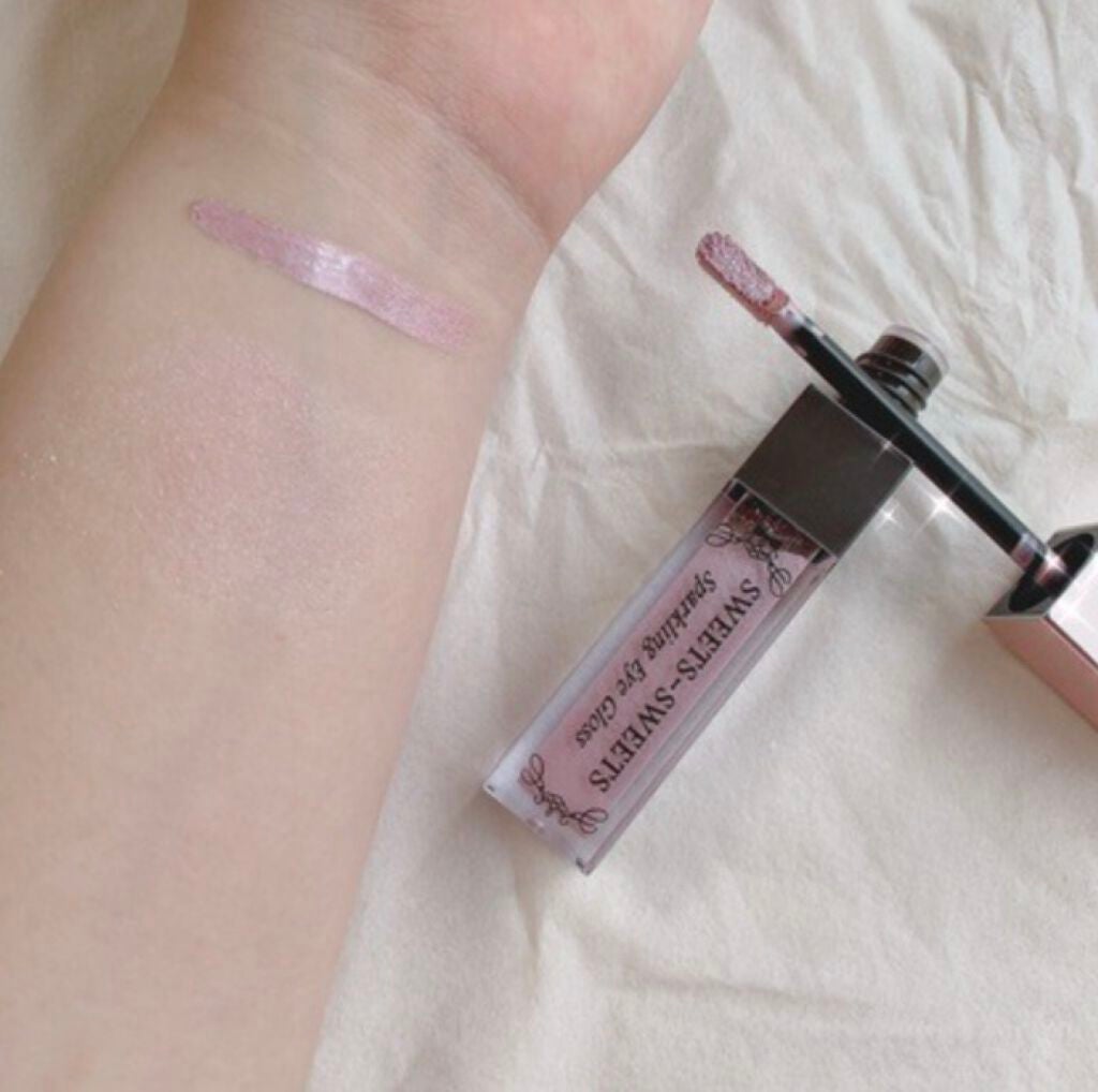 スパークリングアイグロス/スウィーツ スウィーツ/リキッドアイシャドウを使ったクチコミ(3枚目)