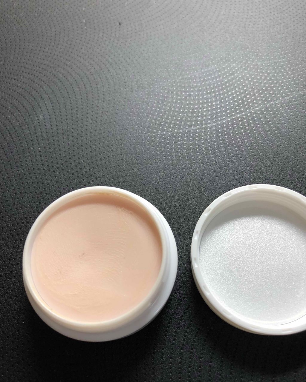 オイルシャットワークスEX (朝用練り美容液)/AYURA/美容液を使ったクチコミ（2枚目）