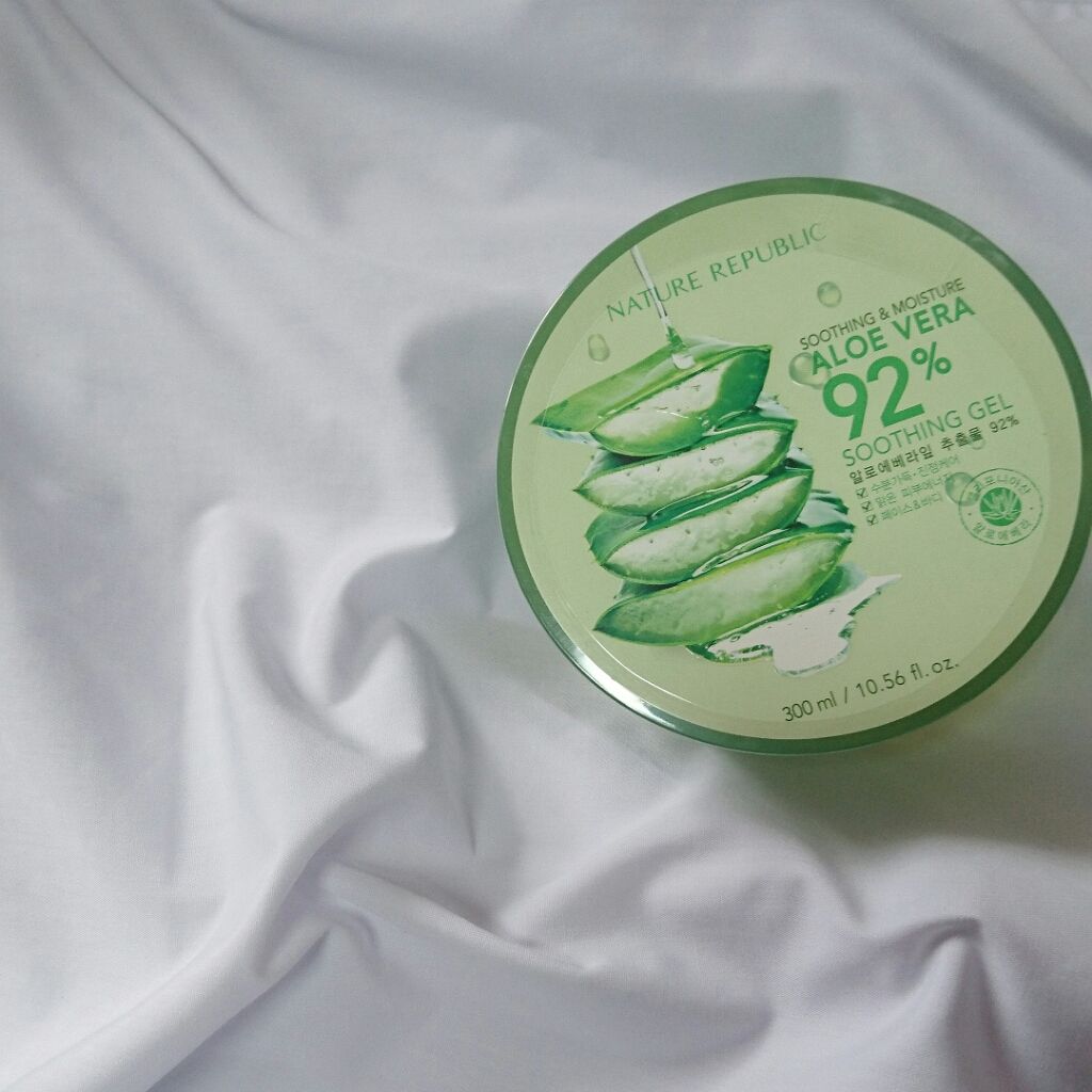 マイルド＆モイスチャーアロエジェル/ネイチャーリパブリック/ボディローションを使ったクチコミ（1枚目）