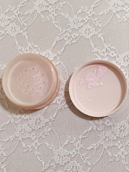 ピュアヴェールパウダー/パラドゥ/ルースパウダーを使ったクチコミ(2枚目)