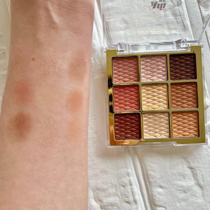 ソフトクレイビームアイシャドウパレット/AMIOK/ジェル・クリームアイシャドウを使ったクチコミ(4枚目)