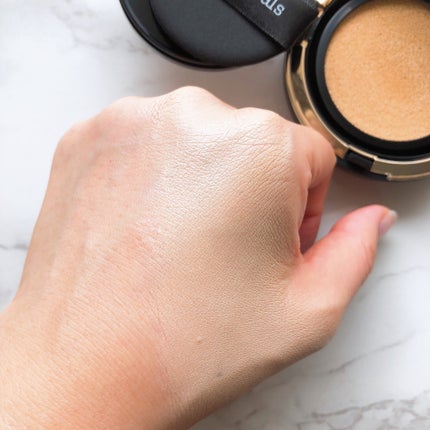 オリジナル ピュア セラム カバーアップ クッション/bareMinerals/クッションファンデーションを使ったクチコミ(4枚目)