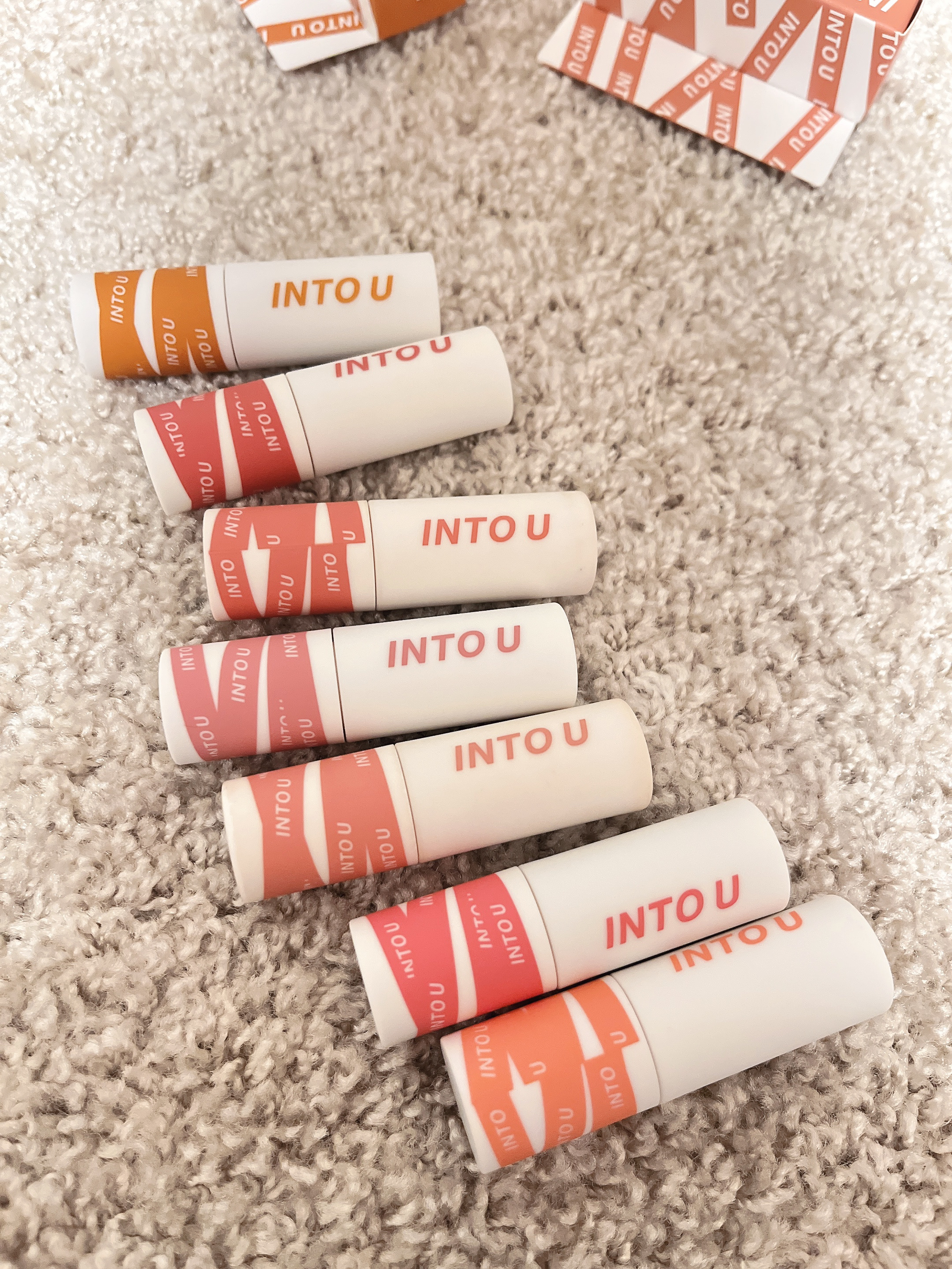 スーパーマットリップ＆チークマッド/INTO U/口紅を使ったクチコミ（2枚目）