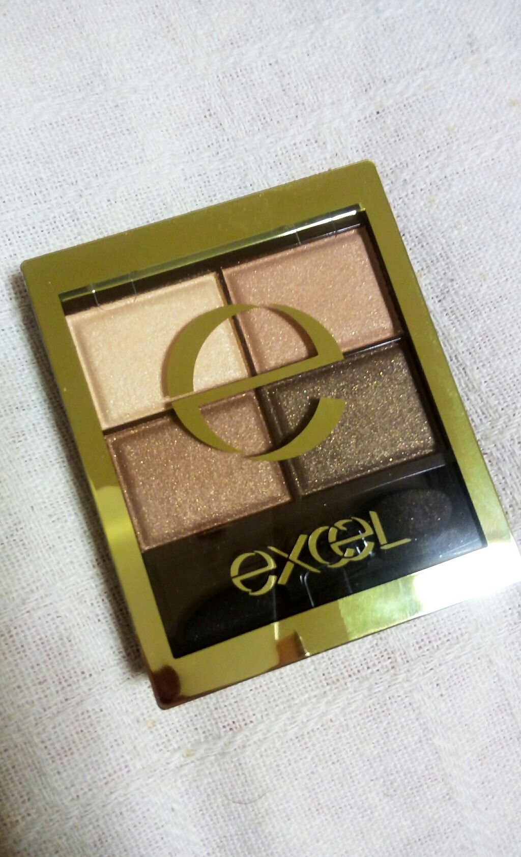 スキニーリッチシャドウ/excel/アイシャドウパレットを使ったクチコミ（1枚目）