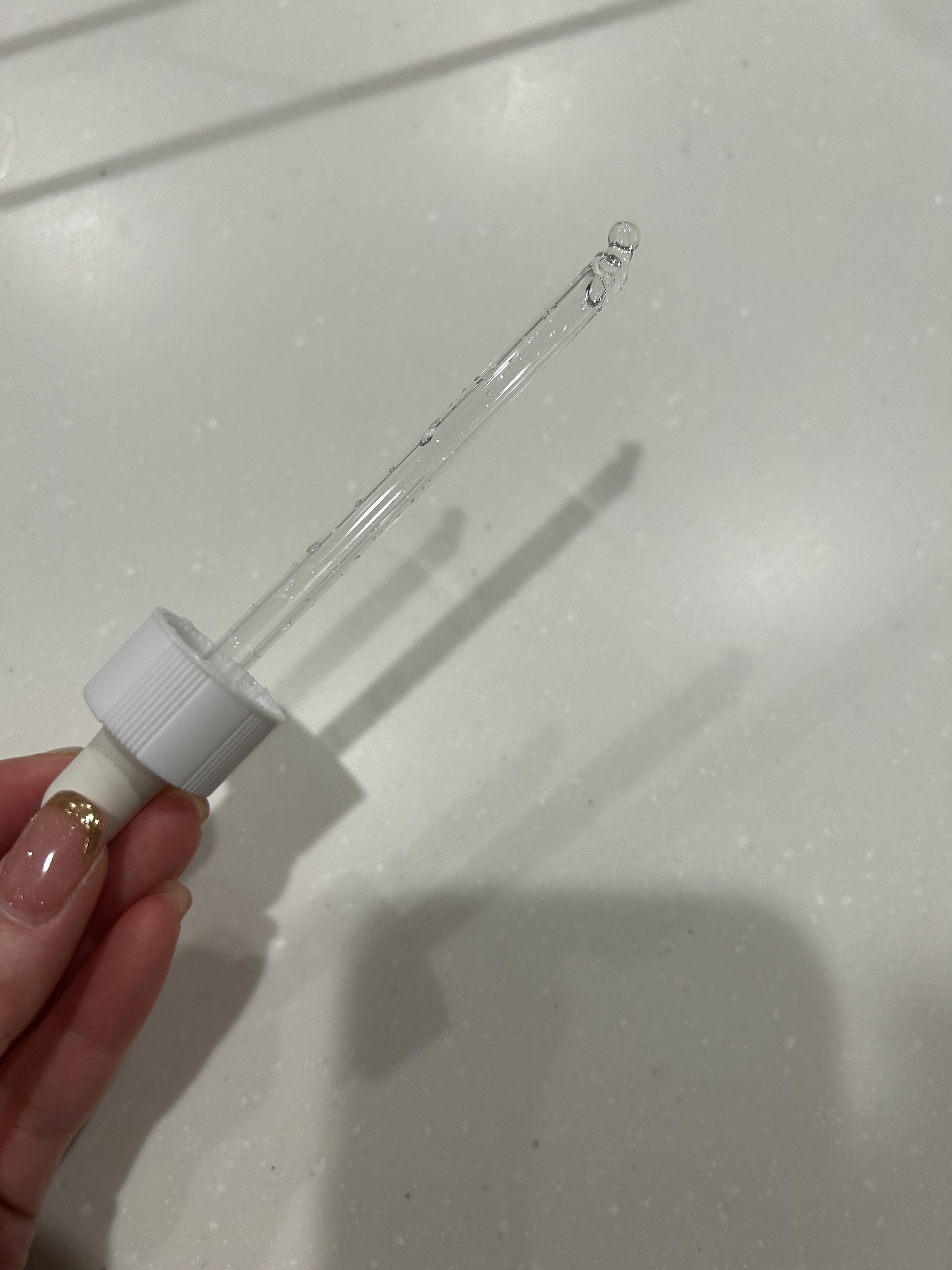 ガラクナイアシン2.0エッセンス 2023年末エディション大容量サイズ（80mL）/manyo/美容液を使ったクチコミ（3枚目）