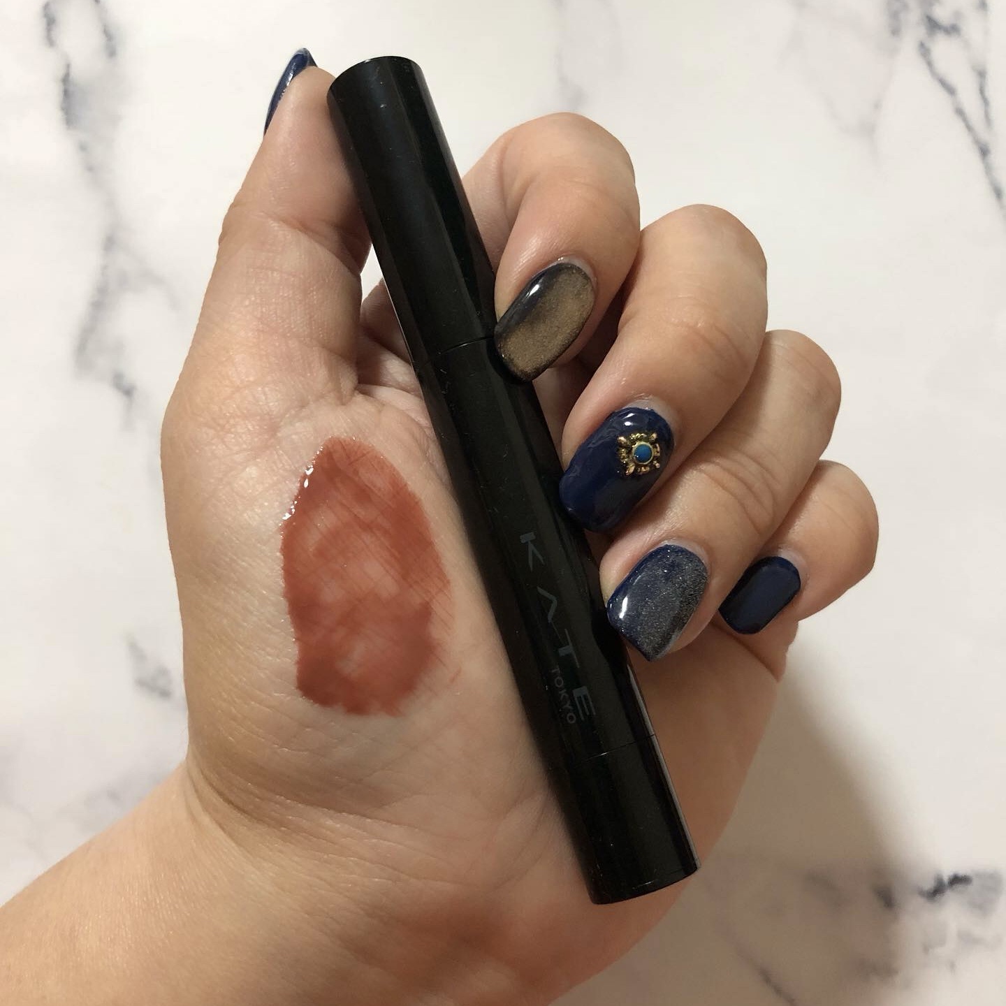 ケイト リップモンスター ツヤバース G03 99.9°C/KATE/口紅を使ったクチコミ（2枚目）