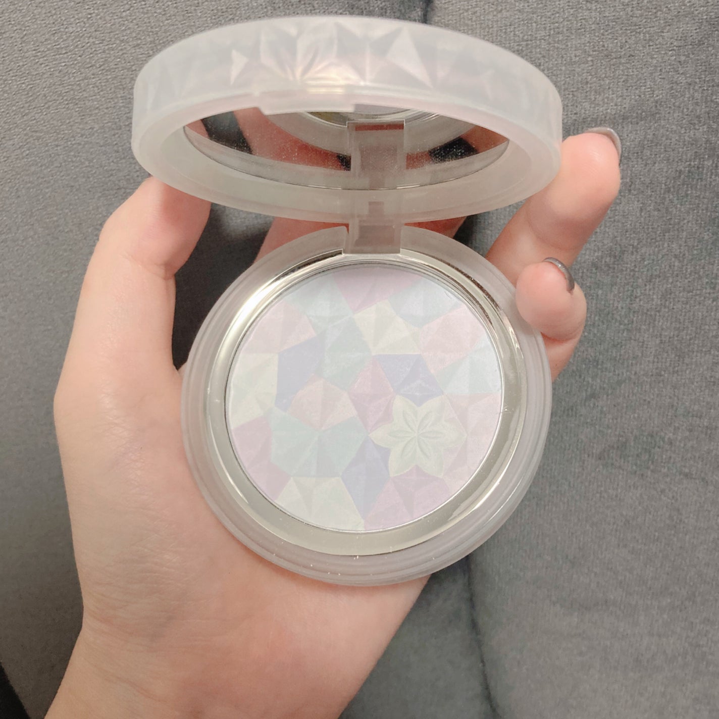 フェイスパウダー/DECORTÉ/ルースパウダーを使ったクチコミ(1枚目)