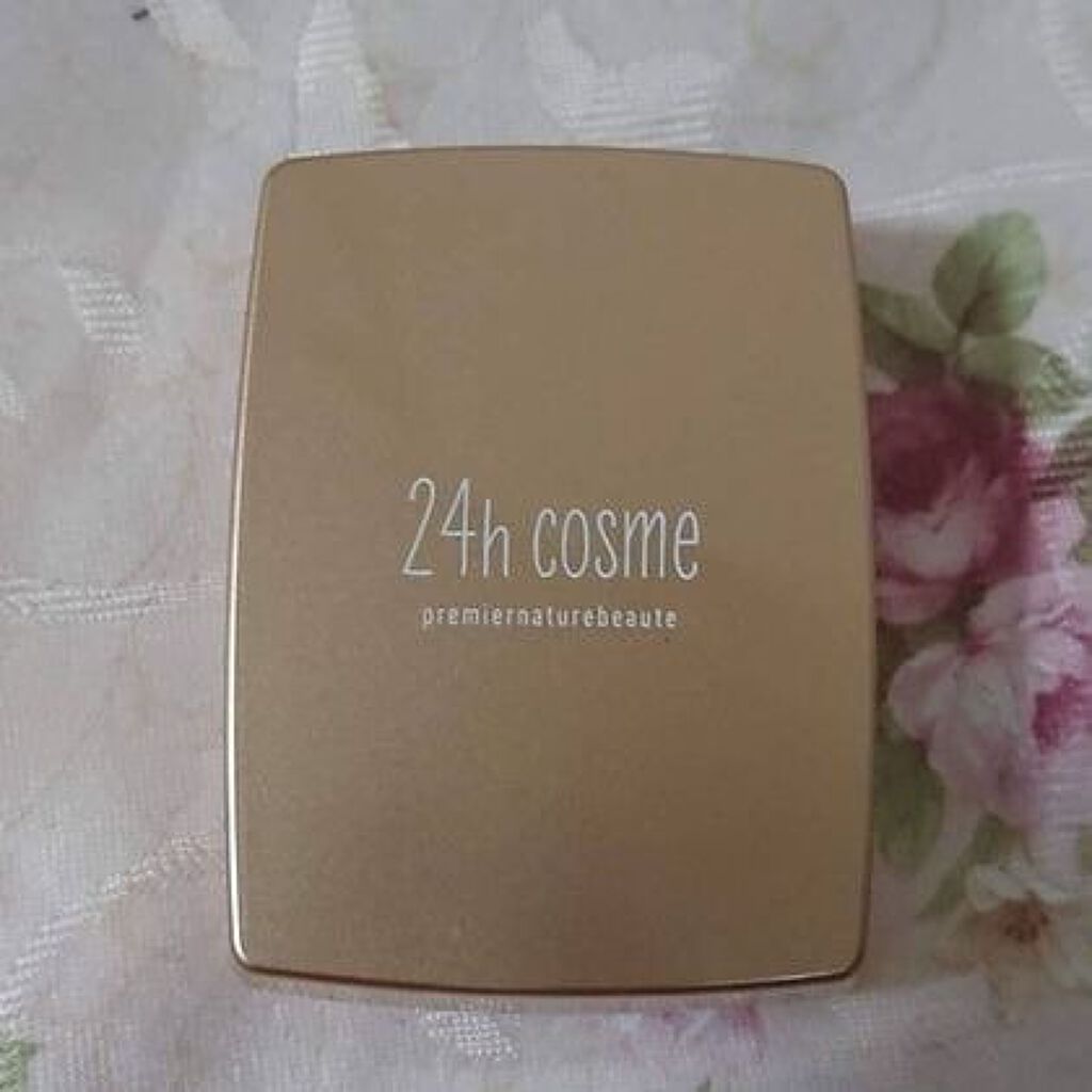 24 ミネラルモイストパウダーファンデ/24h cosme/パウダーファンデーションを使ったクチコミ（1枚目）