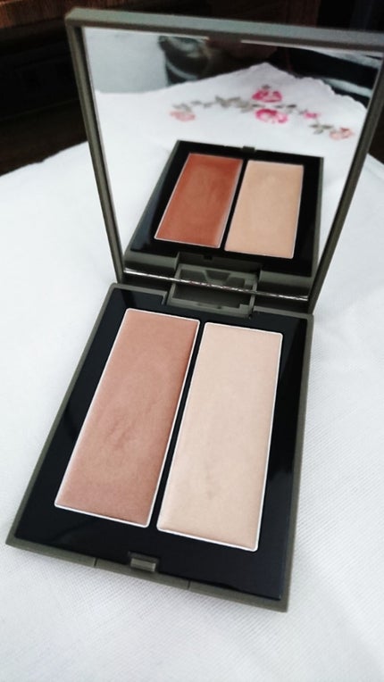 THREE シマリング グロー デュオ/THREE/クリームハイライトを使ったクチコミ(1枚目)