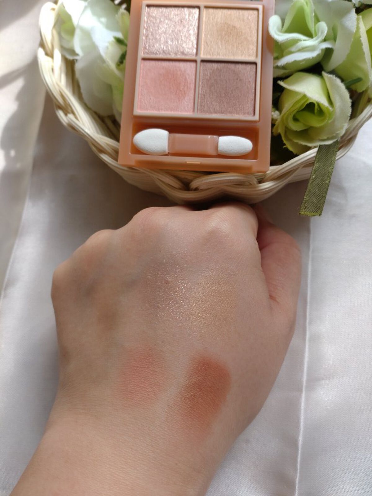 ベージュトーンアイシャドウ/CEZANNE/アイシャドウパレットを使ったクチコミ（3枚目）