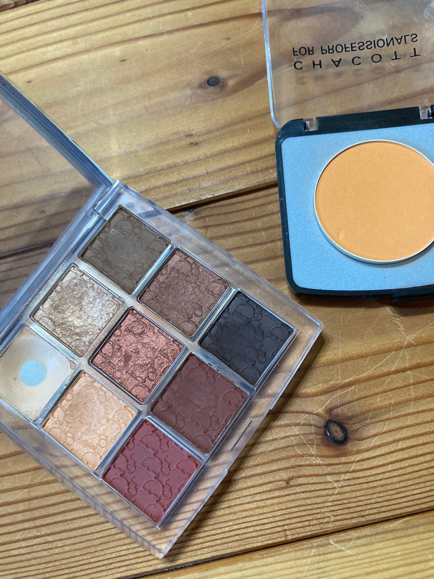 メイクアップカラーバリエーション/チャコット・コスメティクス/単色アイシャドウを使ったクチコミ(2枚目)