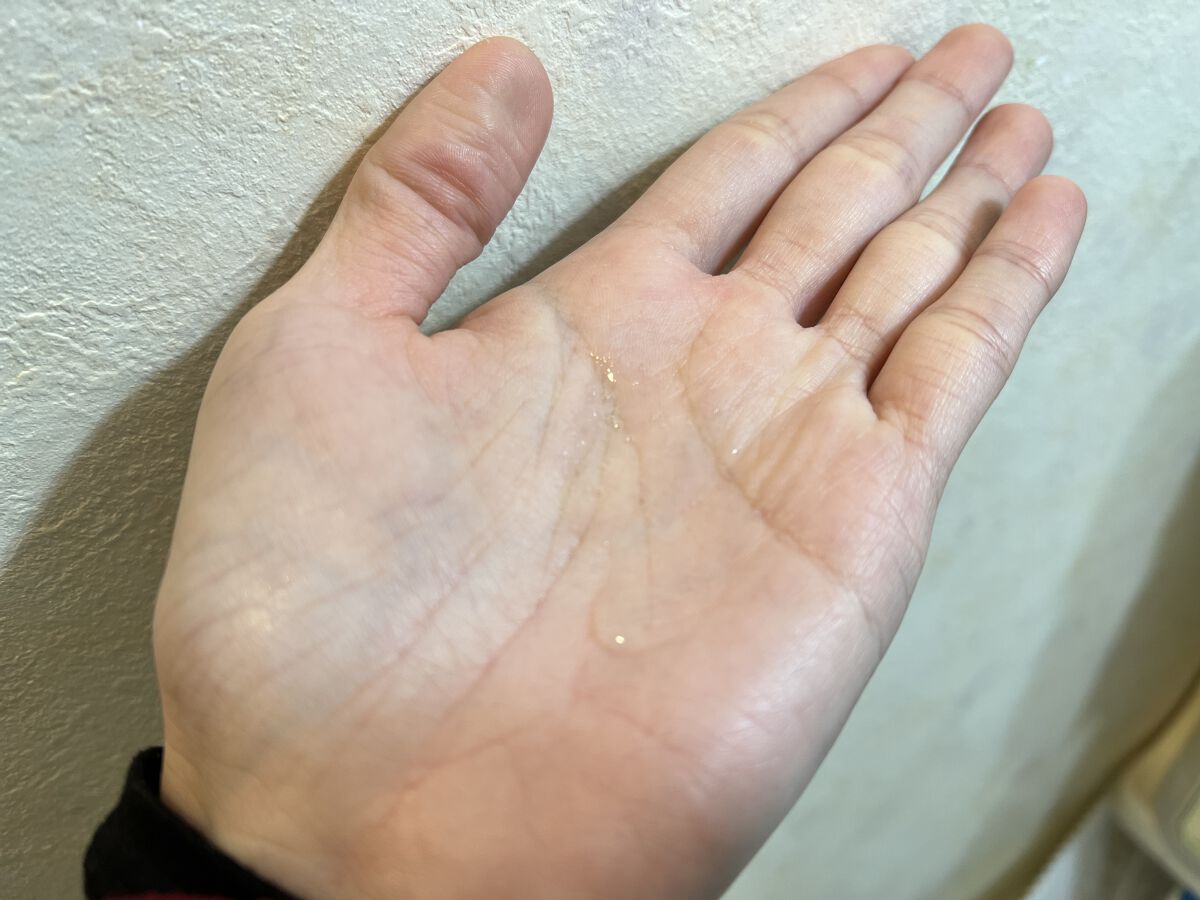 フォルムコントロール ヘアオイル Ｗ/スティーブンノル ニューヨーク/ヘアオイルを使ったクチコミ（3枚目）