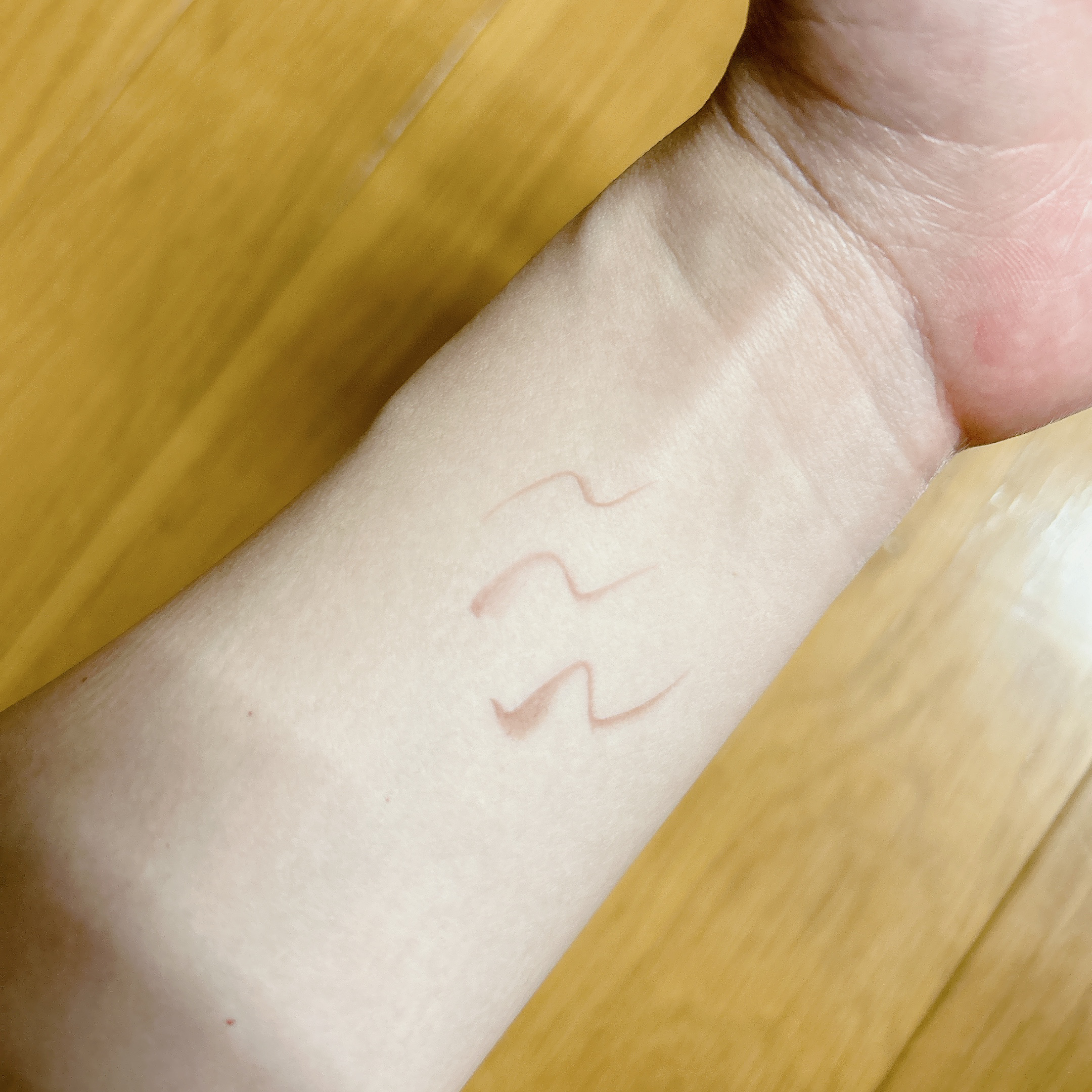 リキッドアイライナー/Kirei&co./リキッドアイライナーを使ったクチコミ（3枚目）