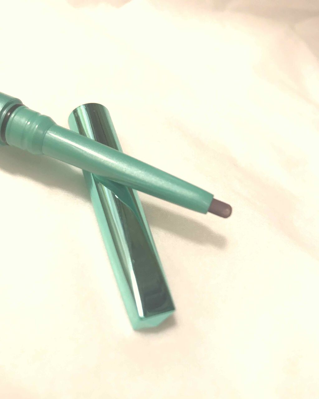 「密着アイライナー」クリームペンシル/デジャヴュ/ペンシルアイライナーを使ったクチコミ(1枚目)