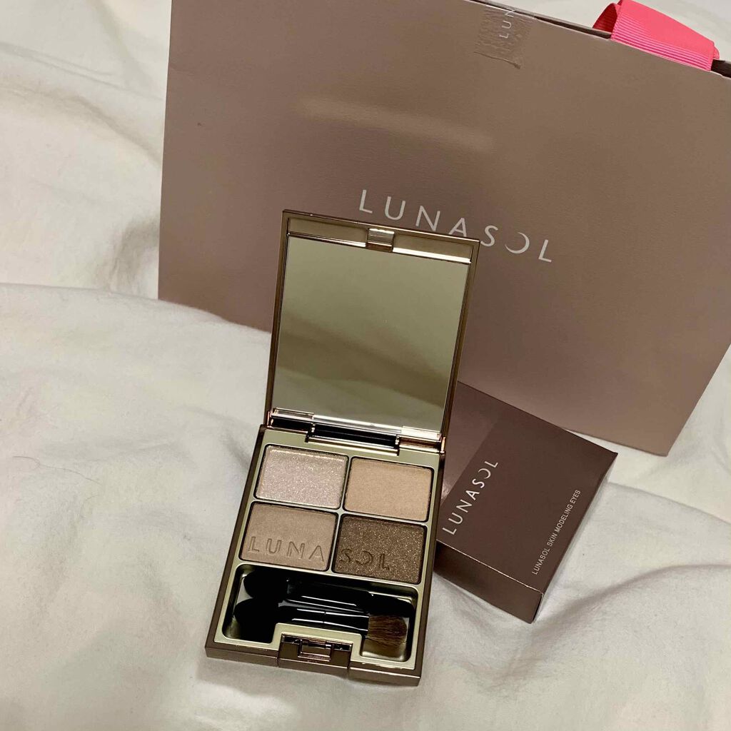 スキンモデリングアイズ/LUNASOL/アイシャドウパレットを使ったクチコミ（1枚目）