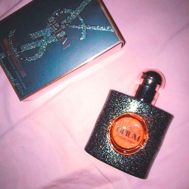 🖤🖤🖤🖤🖤
#blackopium #blackopiumnuitblanche #yvessaintlaurent #ysl #yslbeauty #perfume #ブラックオピウム #ブラックOP