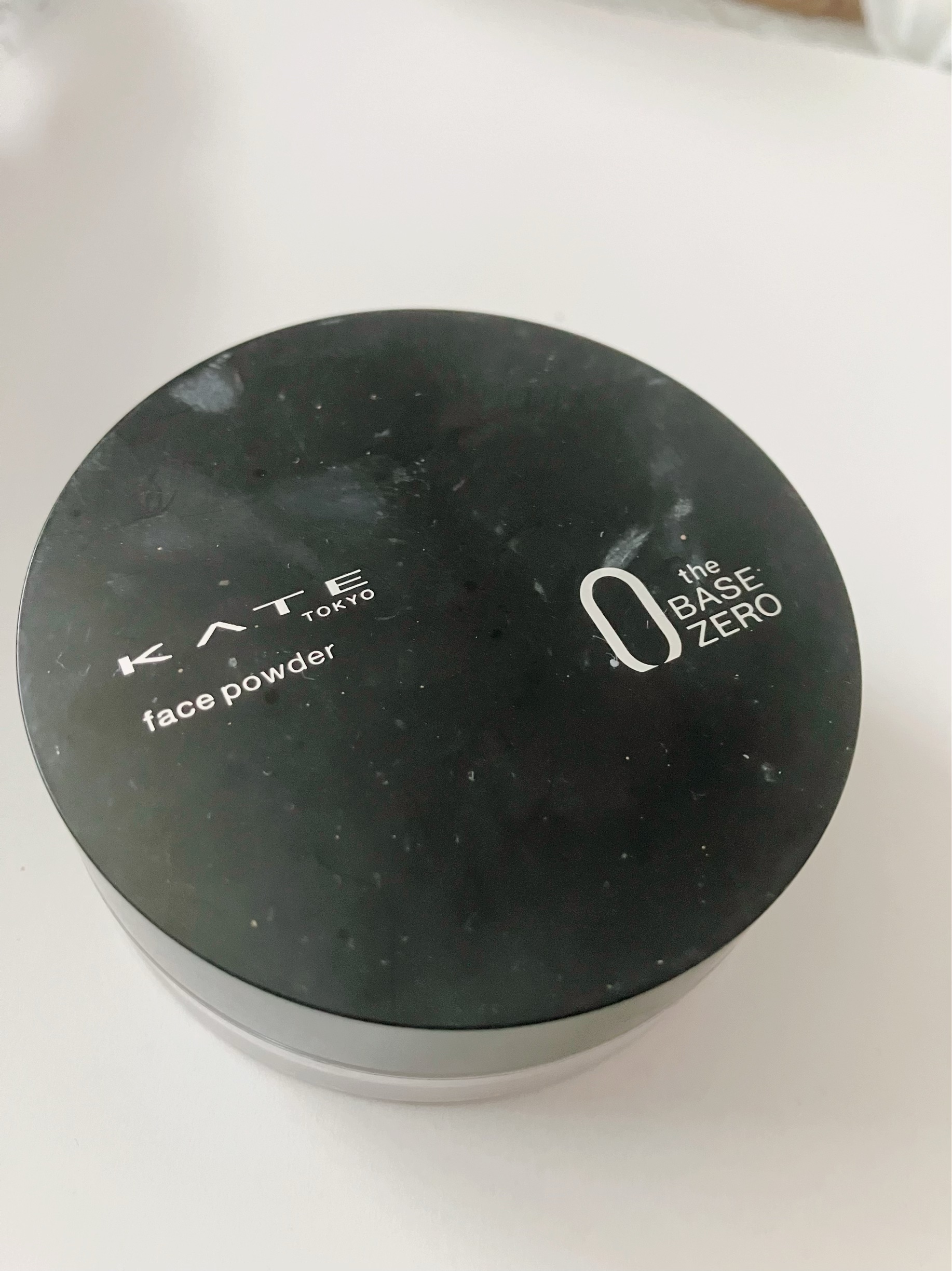 ケイト フェイスパウダーZ/KATE/ルースパウダーを使ったクチコミ（1枚目）