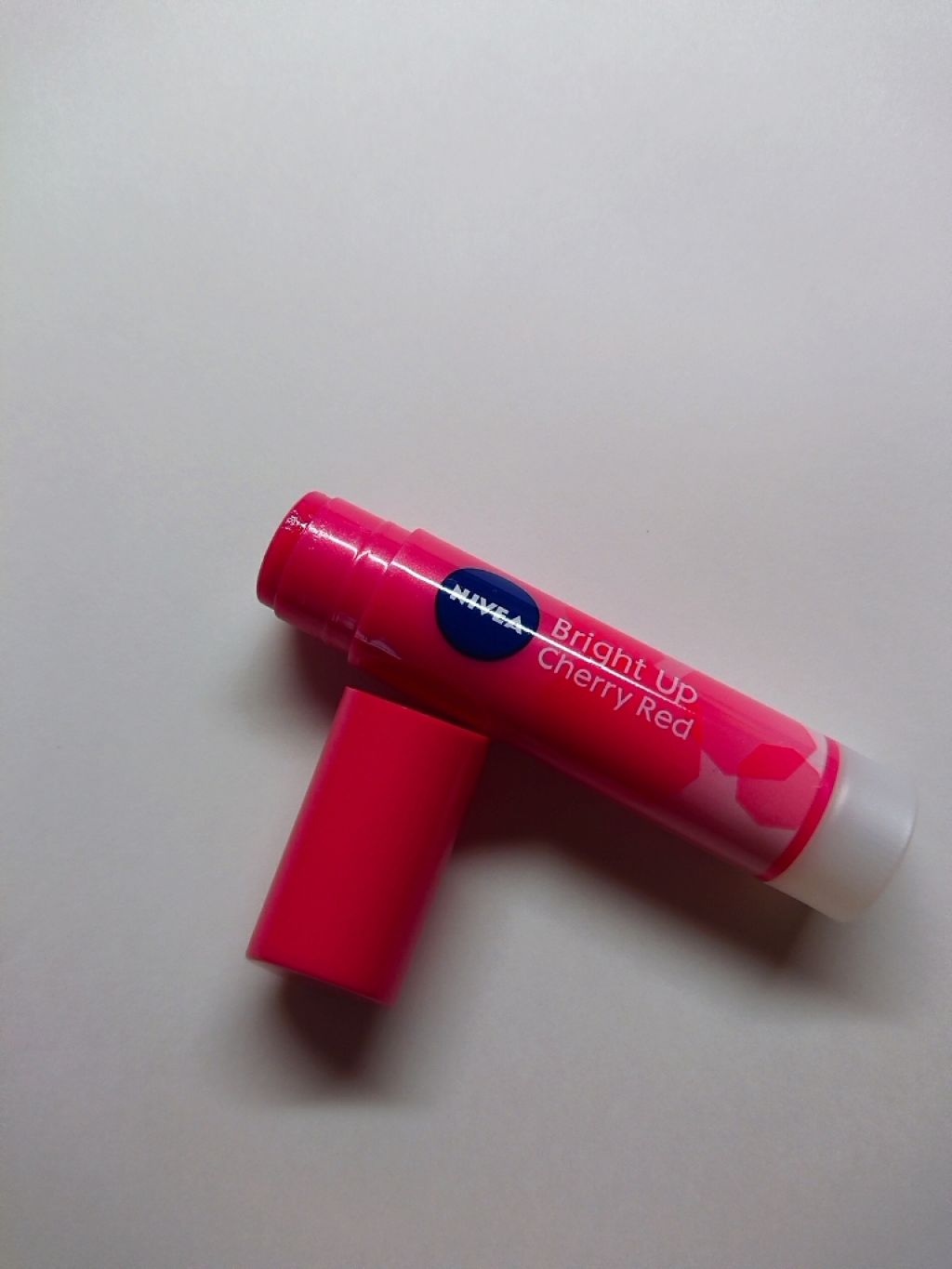 モイストピュアカラーリップ/ニベア/リップクリームを使ったクチコミ（1枚目）