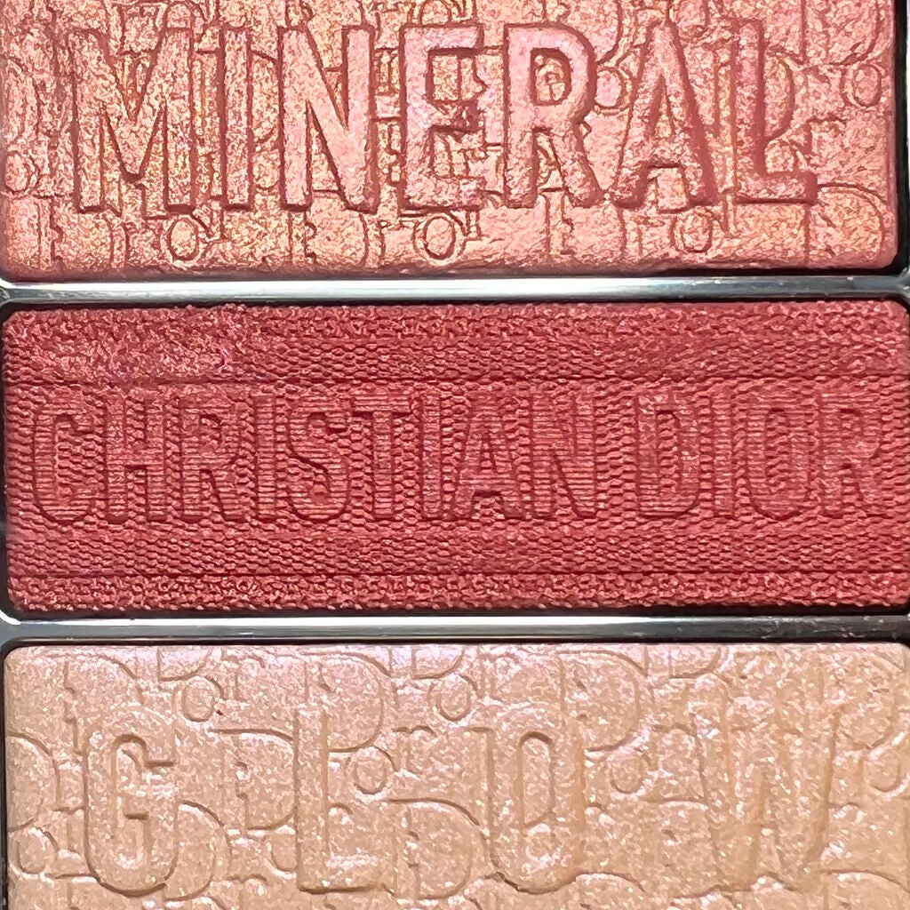 ライナー・ディスタービア/GIVENCHY/リキッドアイライナーを使ったクチコミ(4枚目)