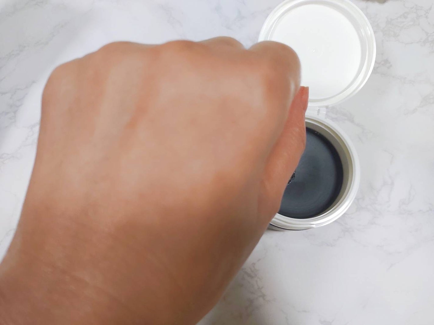 パーフェクトワンフォーカス スムースクレンジングバーム ディープブラック/PERFECT ONE FOCUS/クレンジングバームを使ったクチコミ(6枚目)