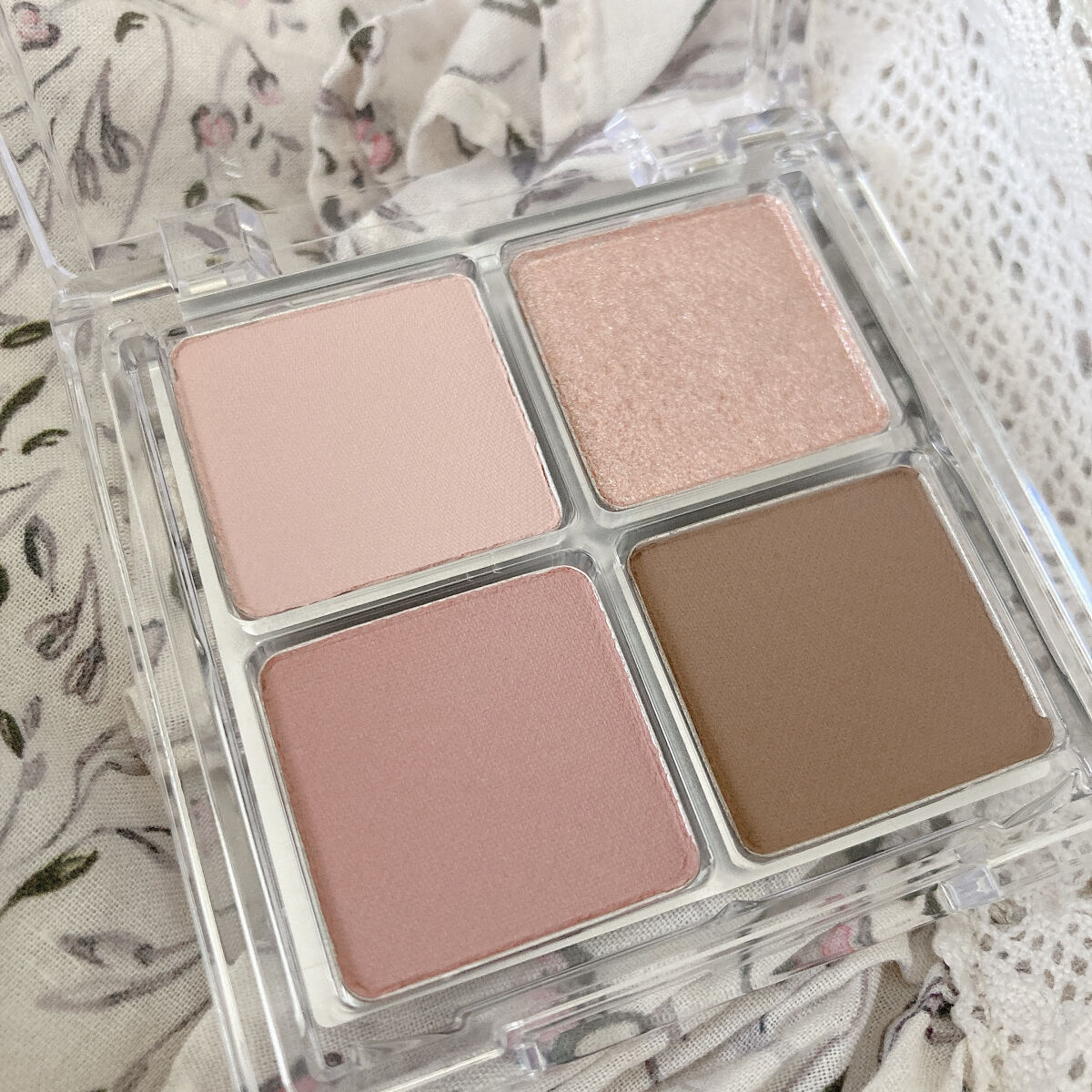 ビーマイファーストアイパレット パープルローズシャワー/Milk Touch/アイシャドウパレットを使ったクチコミ（2枚目）