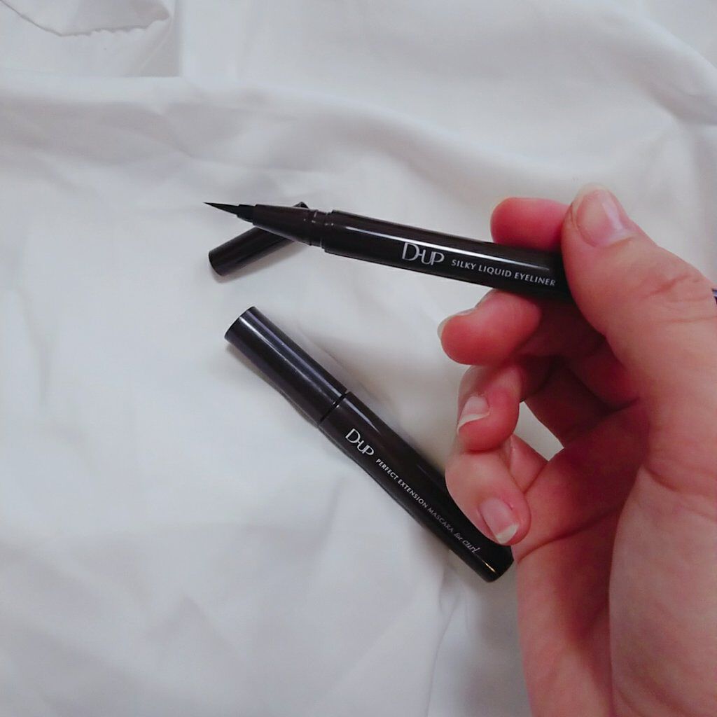 【旧品】シルキーリキッドアイライナーWP/D-UP/リキッドアイライナーを使ったクチコミ（3枚目）