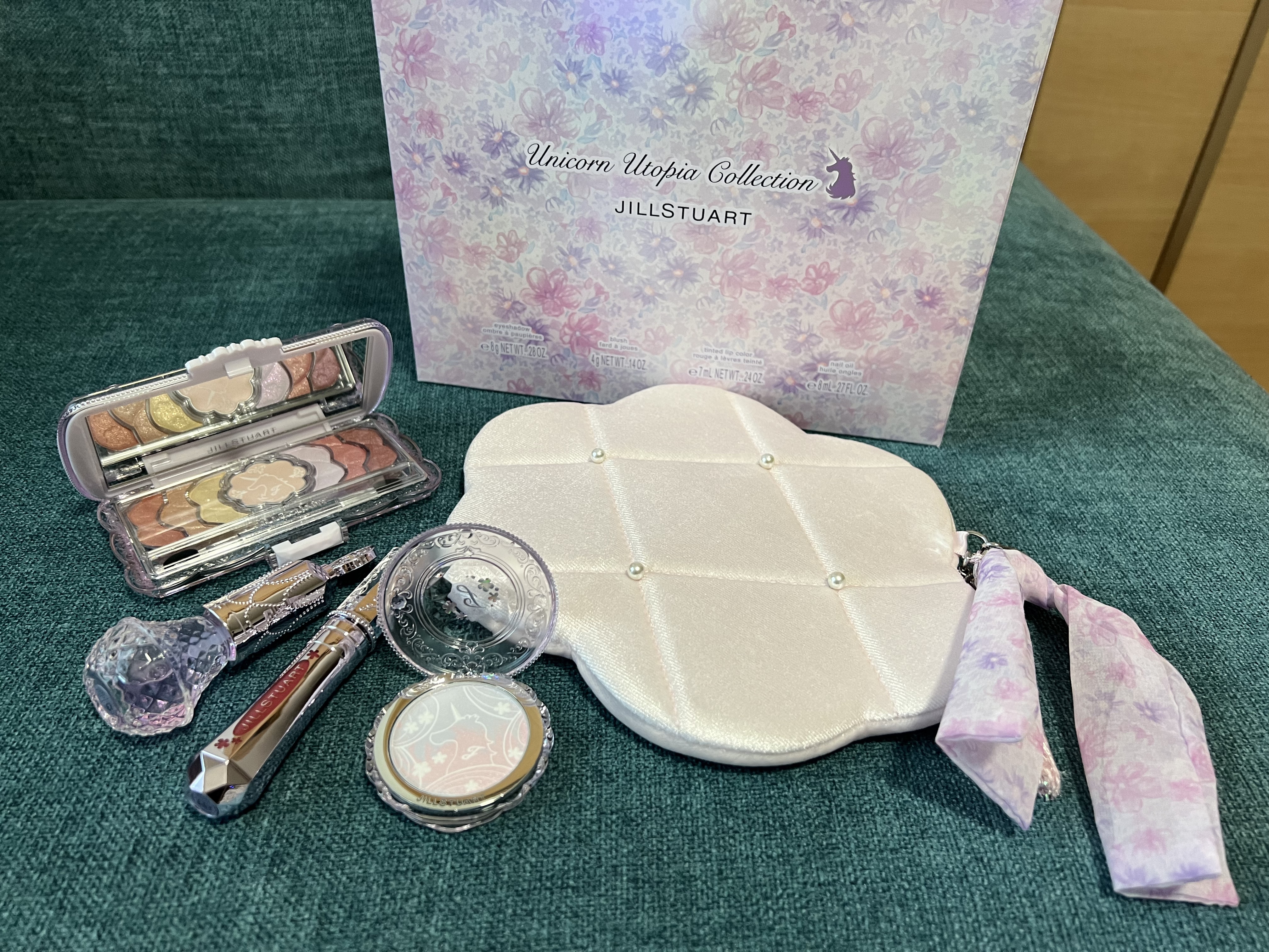 ウィンターダズル コレクション/DECORTÉ/メイクアップキットを使ったクチコミ（2枚目）