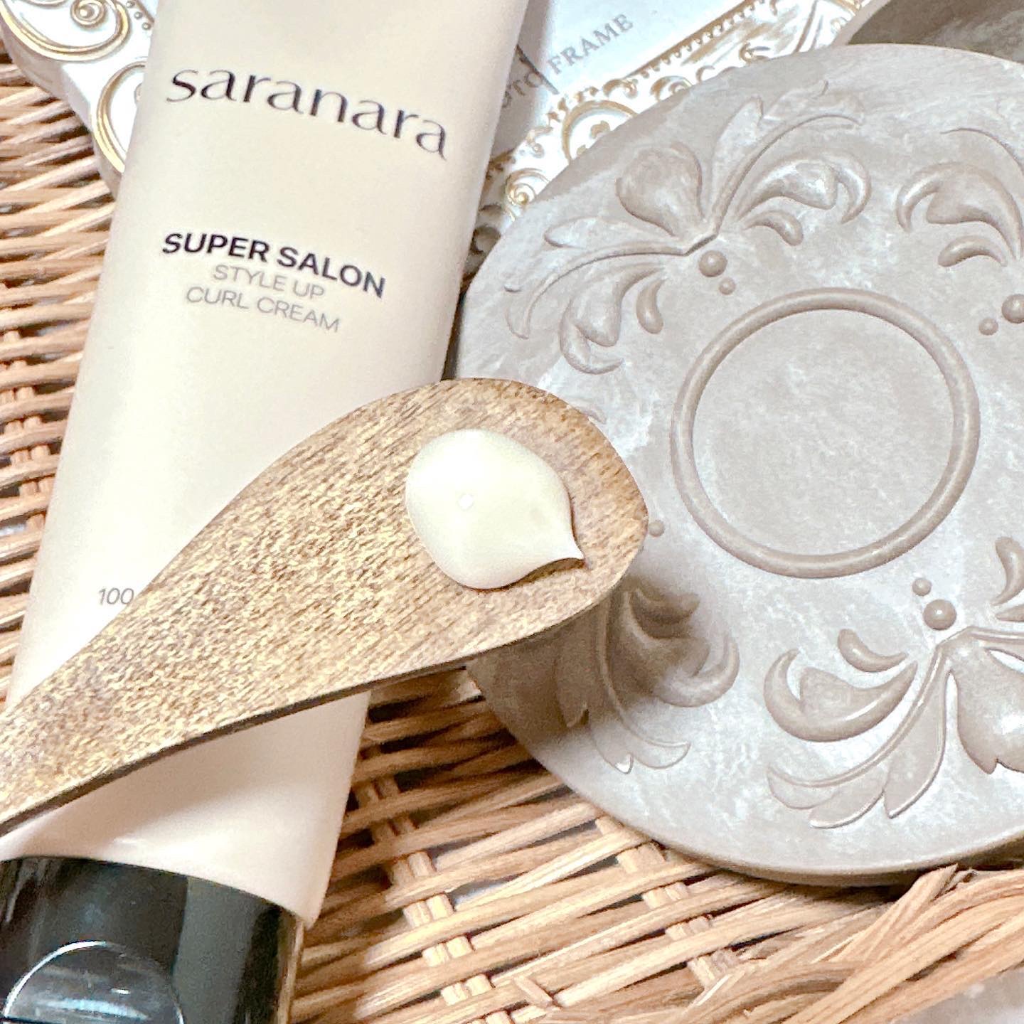 スーパーサロンスタイルアップカールクリーム/SARANARA/ヘアワックス・クリームを使ったクチコミ（2枚目）