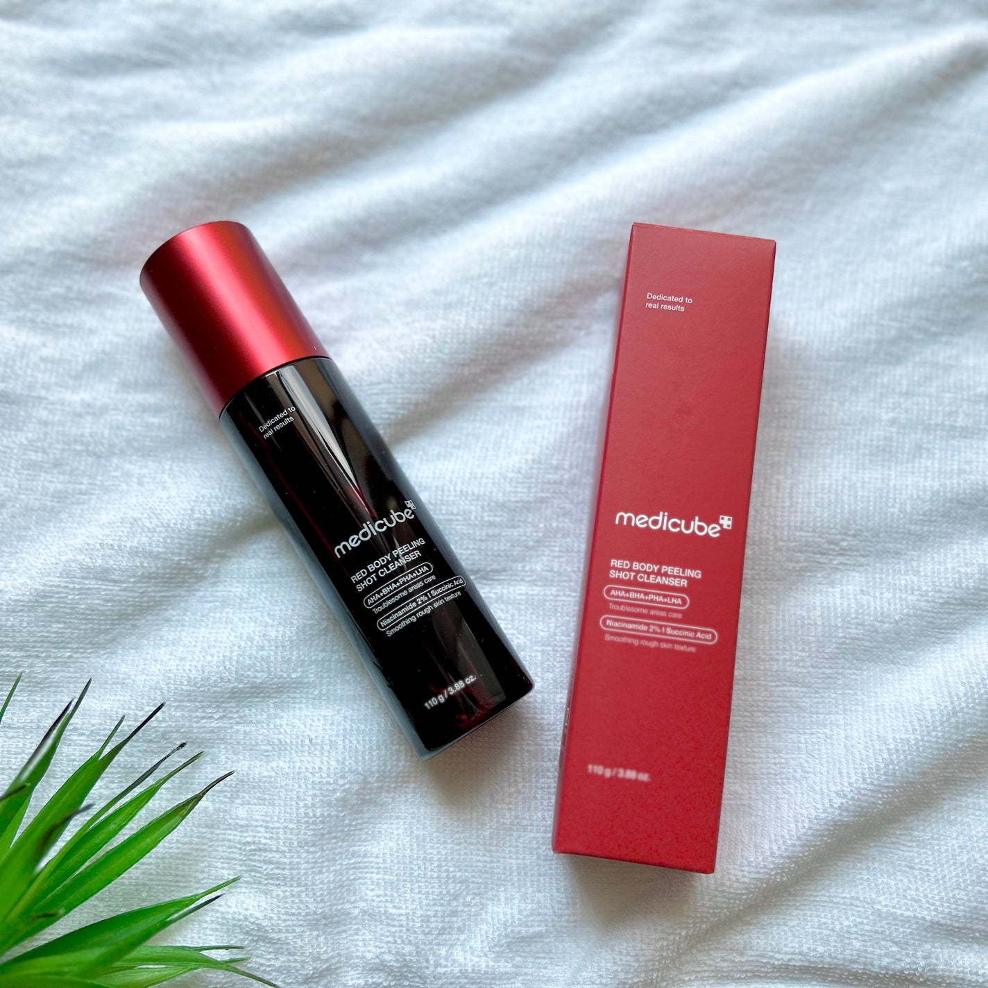 レッドアクネ ボディピーリングショット/MEDICUBE/ピーリングを使ったクチコミ(1枚目)