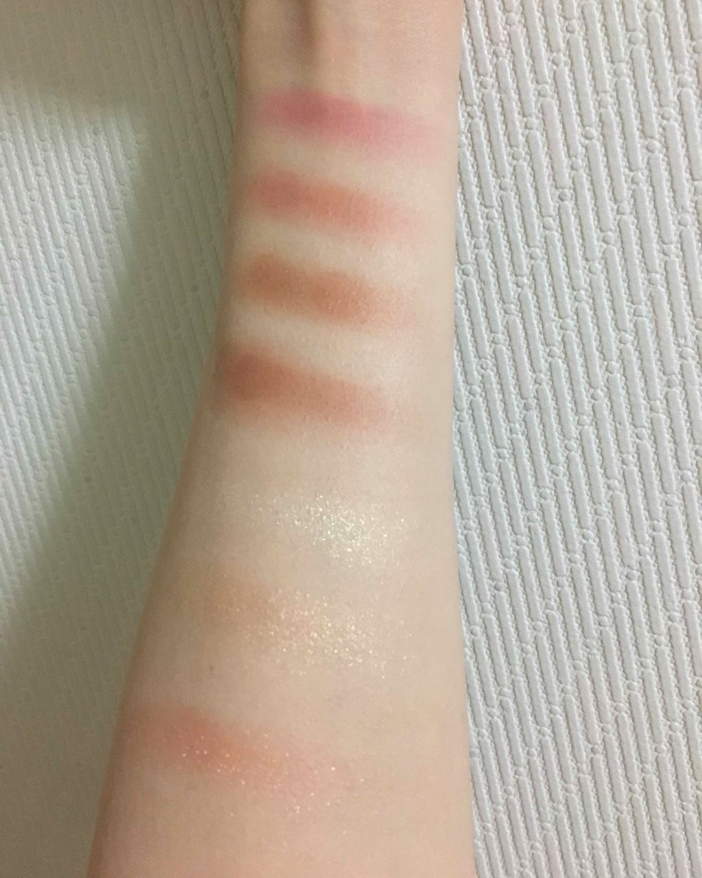 It’s a Princess Thing Shadow Palette/ColourPop/アイシャドウパレットを使ったクチコミ（3枚目）