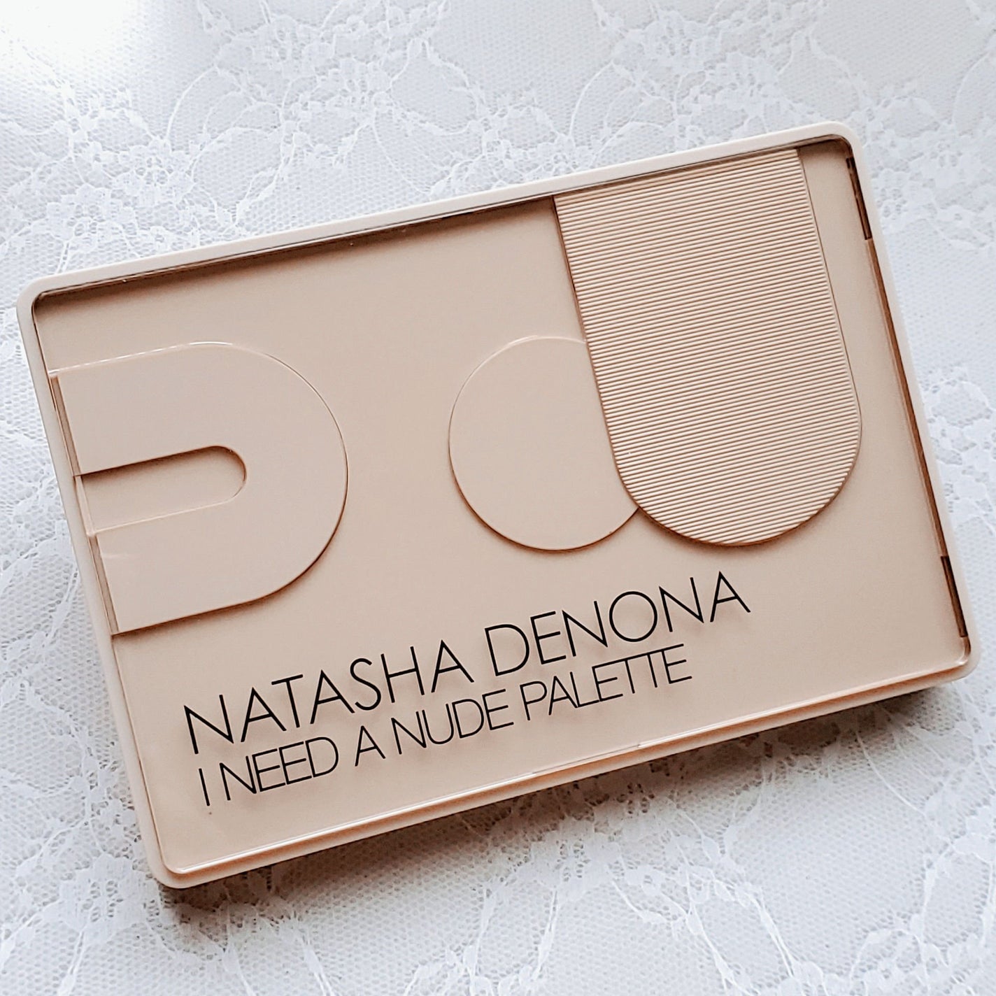 I NEED A NUDE PALETTE /Natasha Denona/アイシャドウパレットを使ったクチコミ(4枚目)