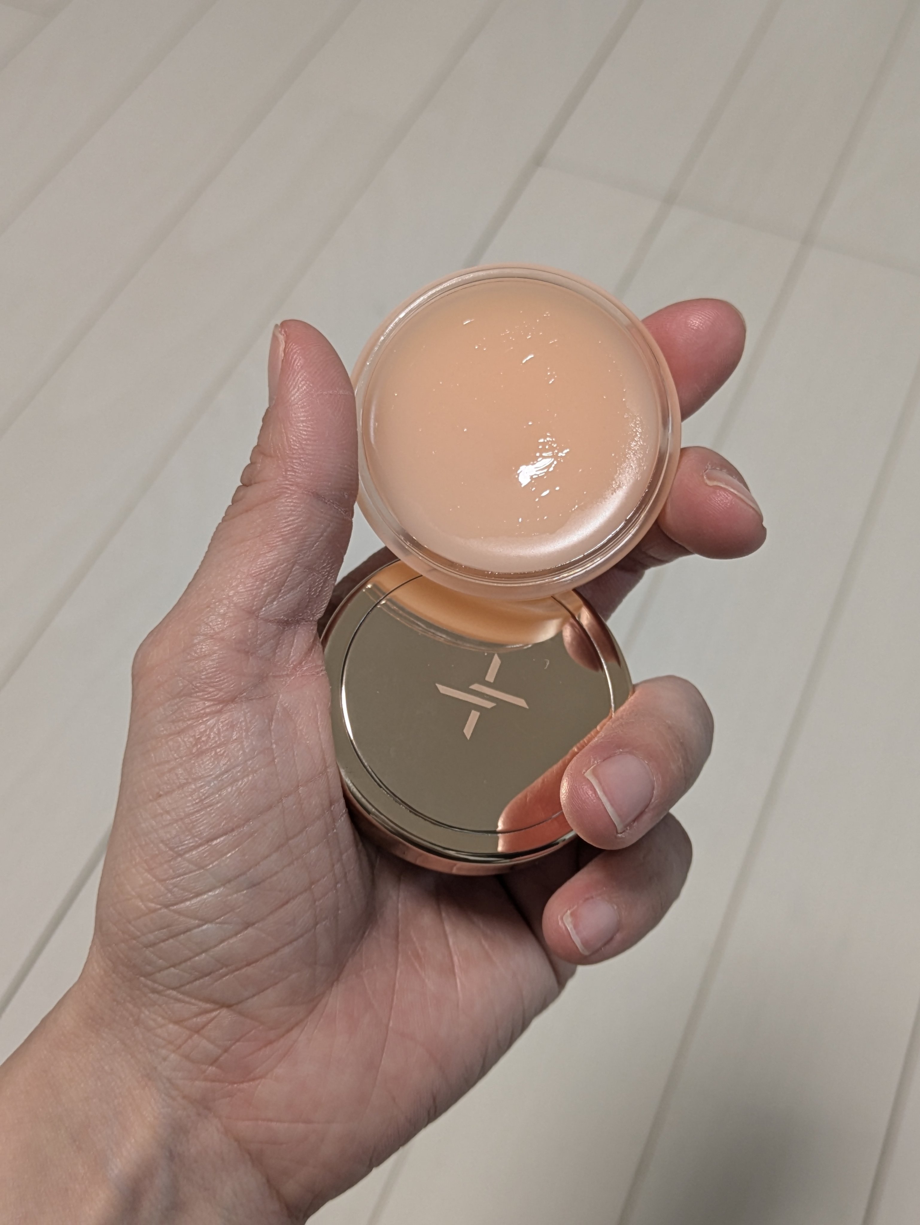 モイストリップバーム/XOUL/リップバームを使ったクチコミ（1枚目）