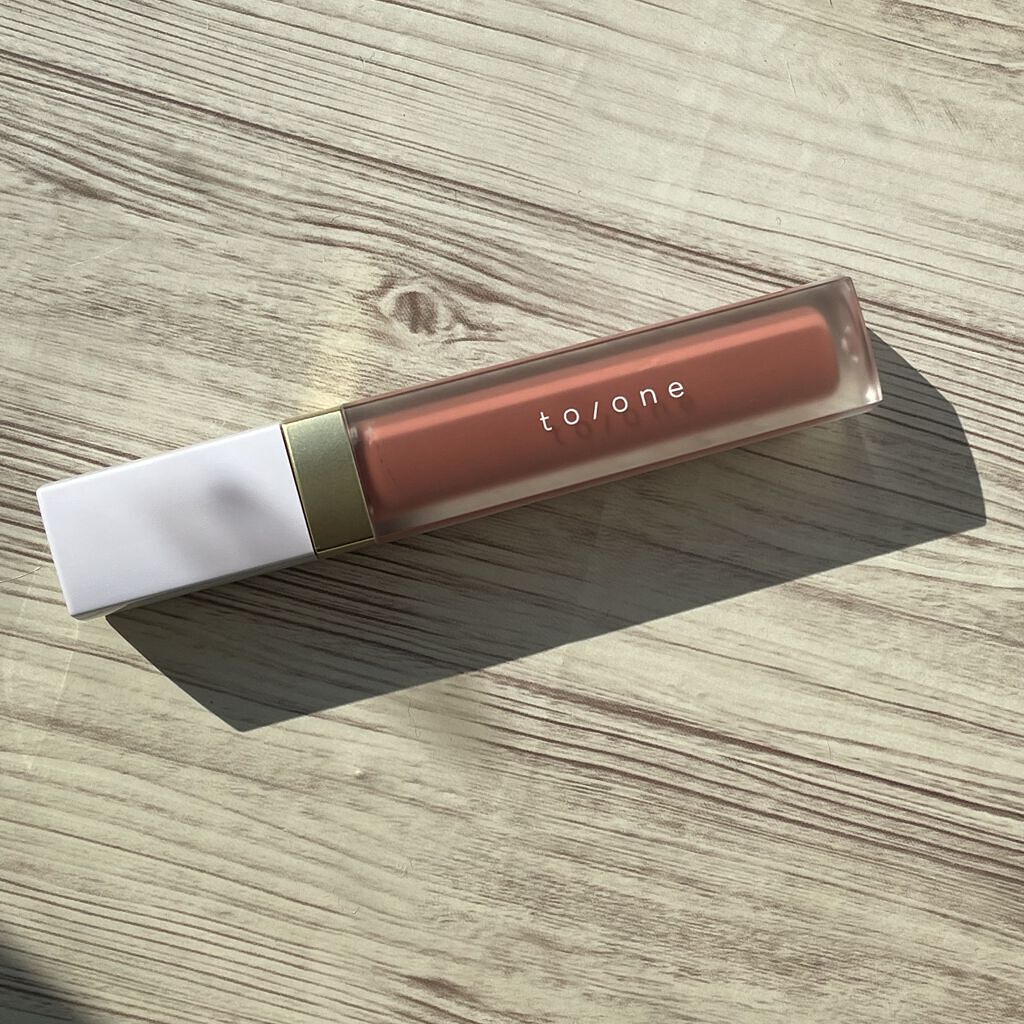 トーン ペタル エッセンス カラー バター 03 モーブブラウン/to/one/リップグロスを使ったクチコミ（1枚目）