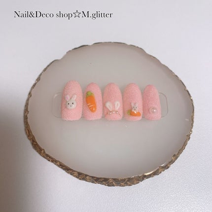 mika💍☆ヨガインストラクター🧘♀️ on LIPS 「#マイネイル💅🏻✨今回は#干支ネイル#🐰来年はうさぎ年なので#..」(5枚目)