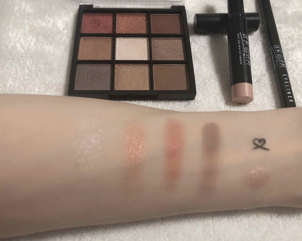 UR GLAM　BLOOMING EYE COLOR PALETTE/U R GLAM/アイシャドウパレットを使ったクチコミ（2枚目）