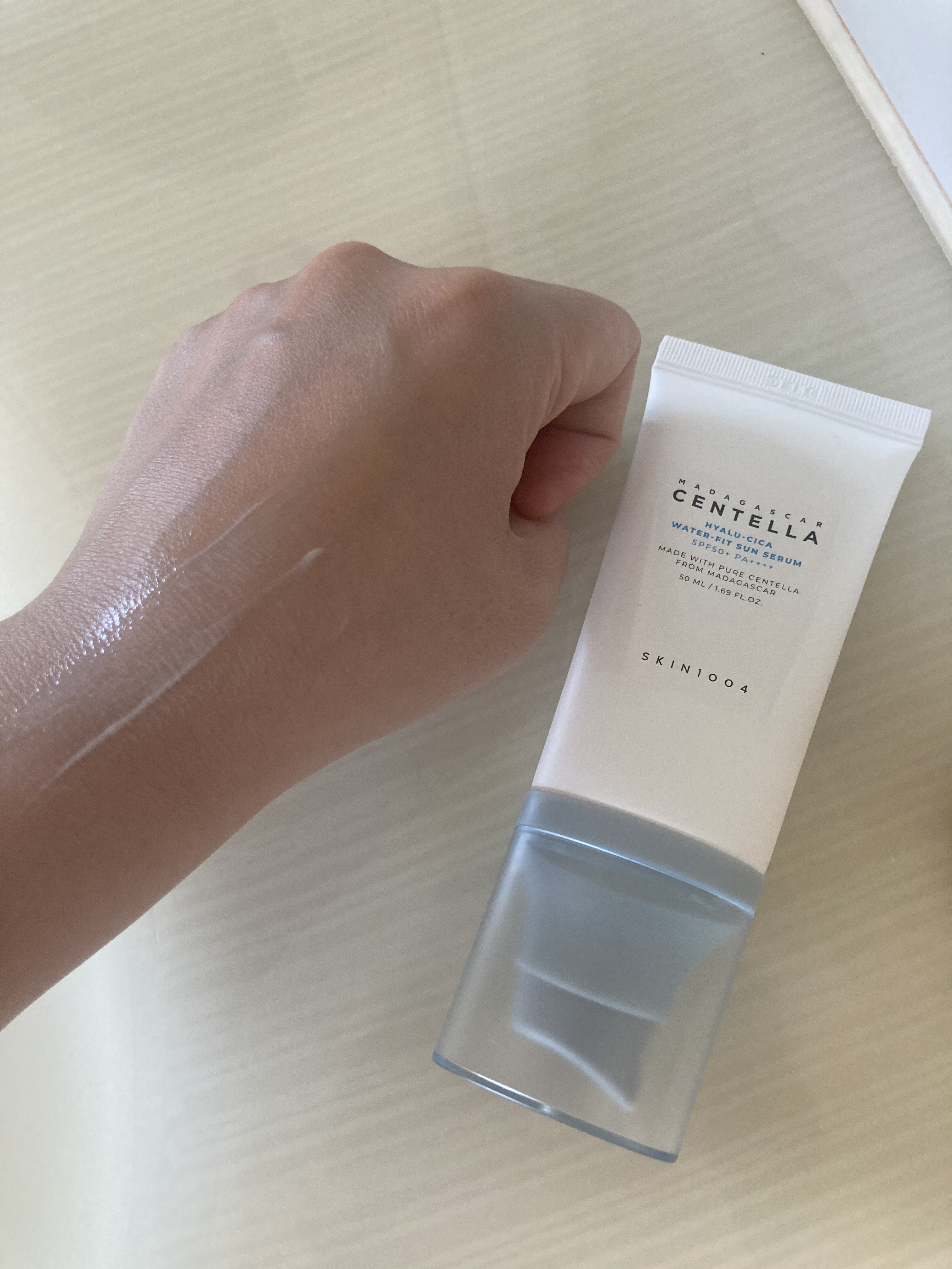ヒアルーシカ ウォーターフィット サンセラム/SKIN1004/日焼け止めローションを使ったクチコミ（2枚目）