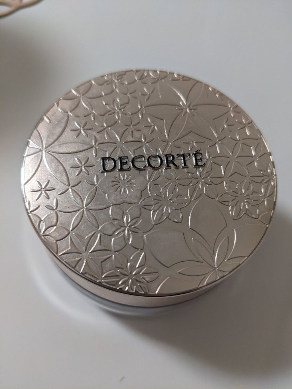 フェイスパウダー/DECORTÉ/ルースパウダーを使ったクチコミ（1枚目）
