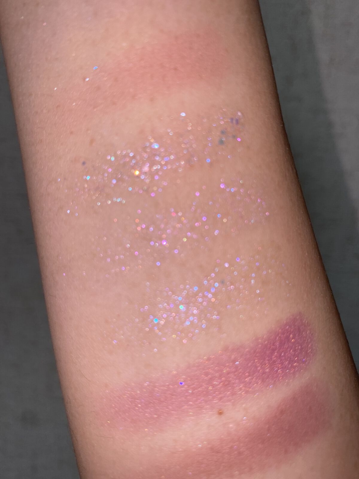 グリッターペディアアイパレット/unleashia/アイシャドウパレットを使ったクチコミ(6枚目)