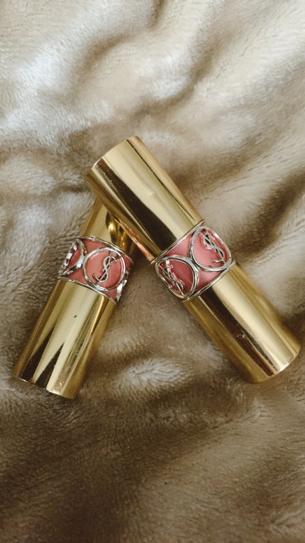 ルージュ ヴォリュプテ シャイン/YVES SAINT LAURENT BEAUTE/口紅を使ったクチコミ(4枚目)