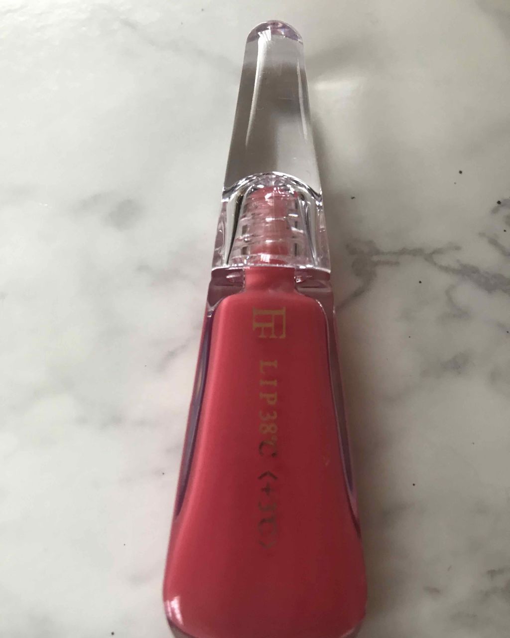 38°C / 99°F リップトリートメント (リップ美容液)/UZU BY FLOWFUSHI/リップケアを使ったクチコミ(1枚目)