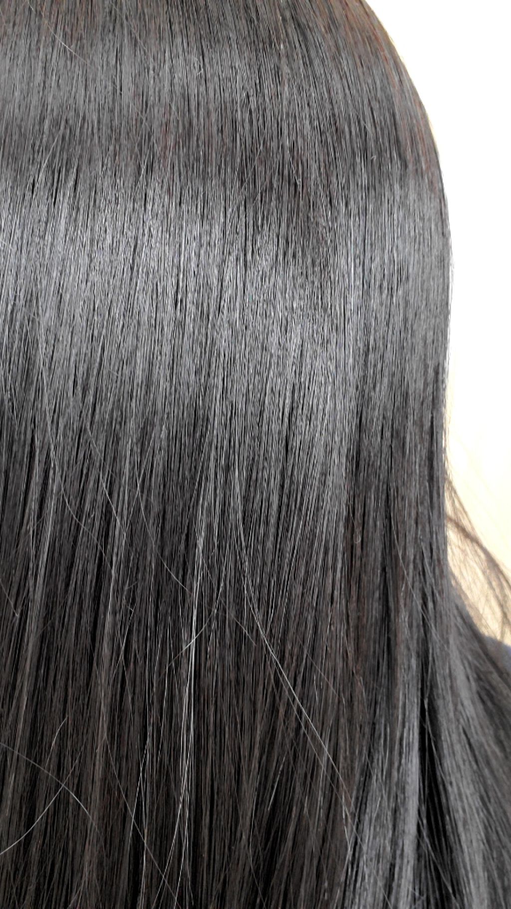 fabulous_gloss_ffem on LIPS 「縮毛矯正ナシ加工ナシアイロンナシ~本気でヘアケア頑張ってます~..」(2枚目)