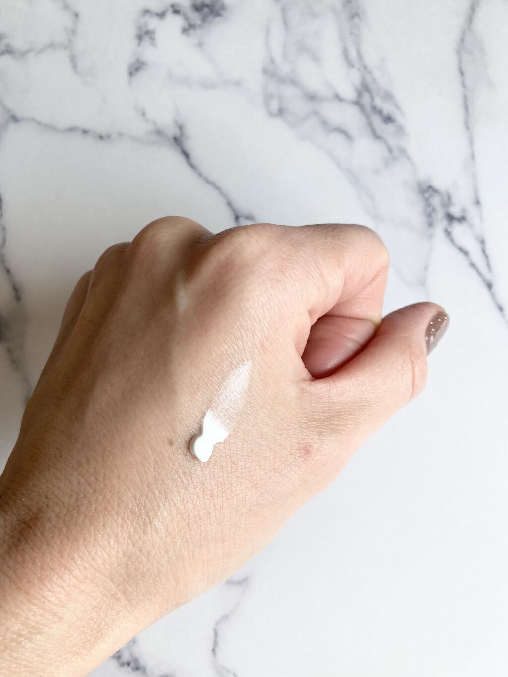 デュイセル ターンオンクリーム/DEWYCEL/フェイスクリームを使ったクチコミ（2枚目）