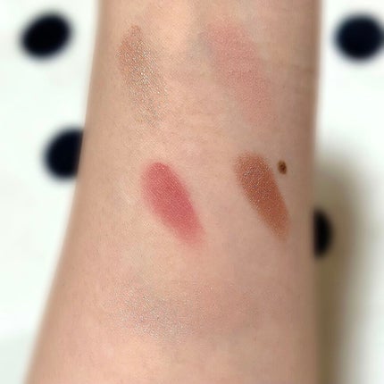 パノラミック ピンク アイシャドウ パレット/BOBBI BROWN/アイシャドウパレットを使ったクチコミ(4枚目)