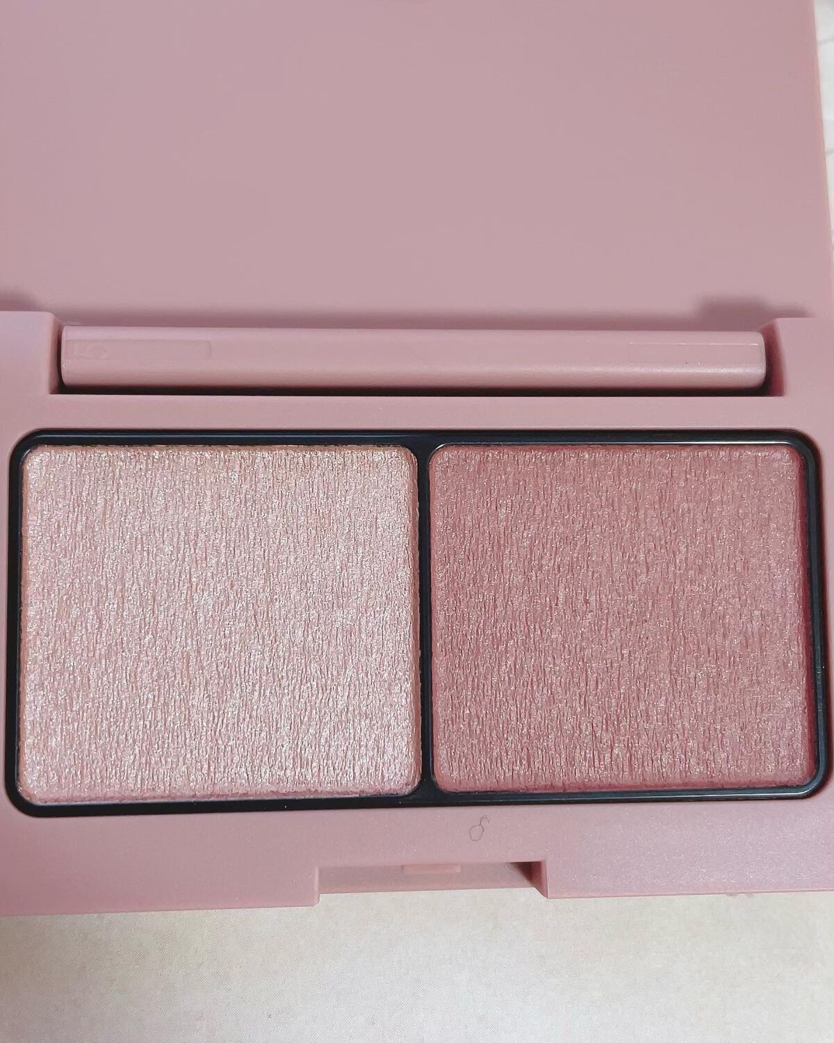 ごんす@YouTube始めました on LIPS 「《エテュセ コンパクトなアイシャドウ❤︎》初めてエテュセのアイ..」(3枚目)