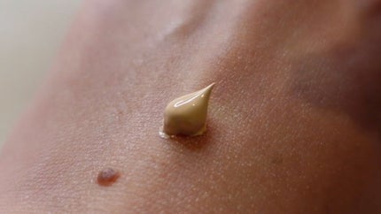 3番 ノーファンデ陶器肌トーンアップクリーム/numbuzin/化粧下地を使ったクチコミ(3枚目)