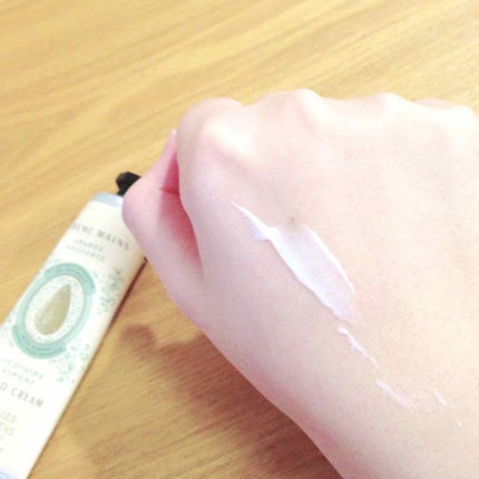 アーモンド ハンドクリーム/Panier des Sens(パニエデサンス)/ハンドクリームを使ったクチコミ(3枚目)