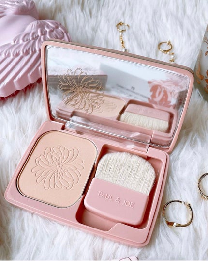 ヴェール ファンデーション/PAUL & JOE BEAUTE/パウダーファンデーションを使ったクチコミ(4枚目)