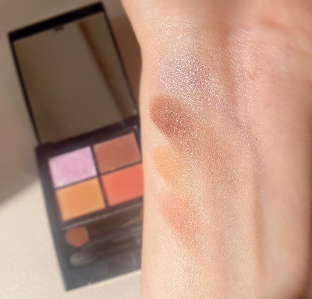 ミネラルクラッシィシャドー/エトヴォス/アイシャドウパレットを使ったクチコミ(2枚目)